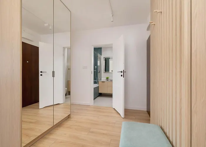 Nowoczesny Rodzinny Z Klimatyzacja I Parkingiem W Krakowie By Renters Prestige Apartment *